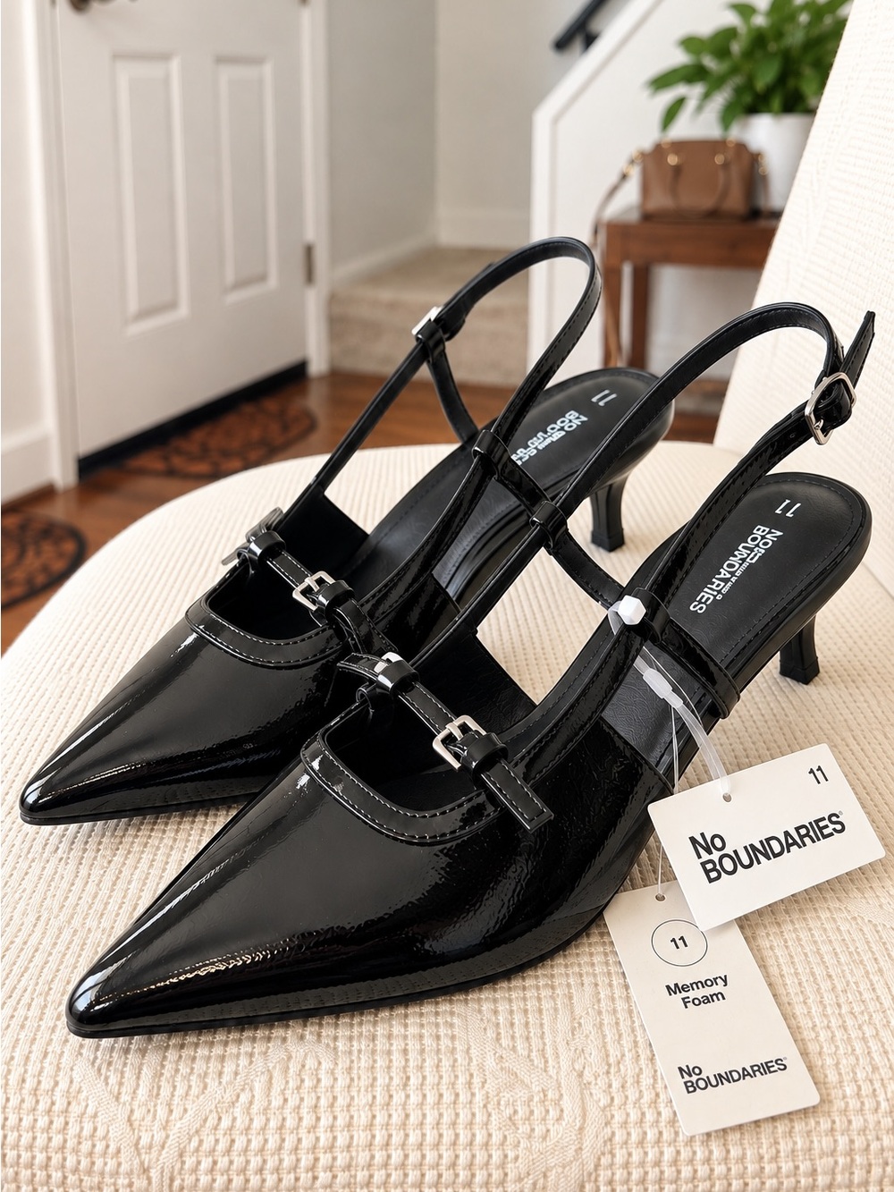 Black Patent Pointed Toe Slingback Kitten Heels Size 11